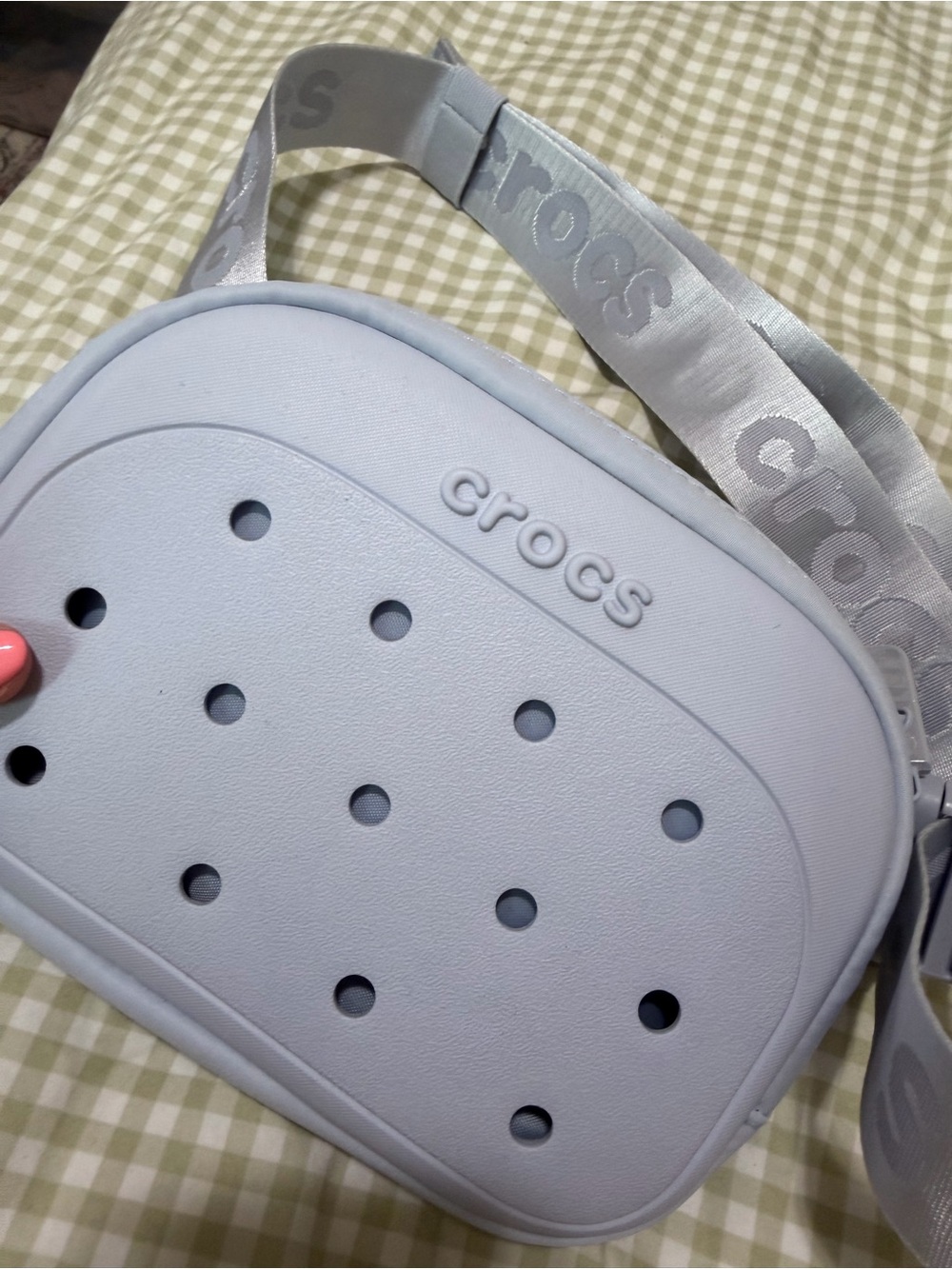 CROCS CLASSIC BELT BAG - Picture 2 of 5